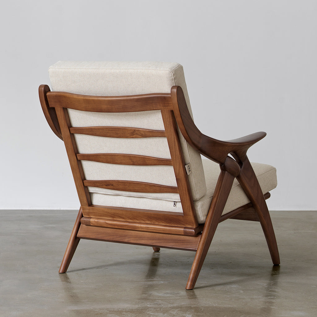 Scissor Lounge Chair with Sculptural Wood-Tone Frame — Cream