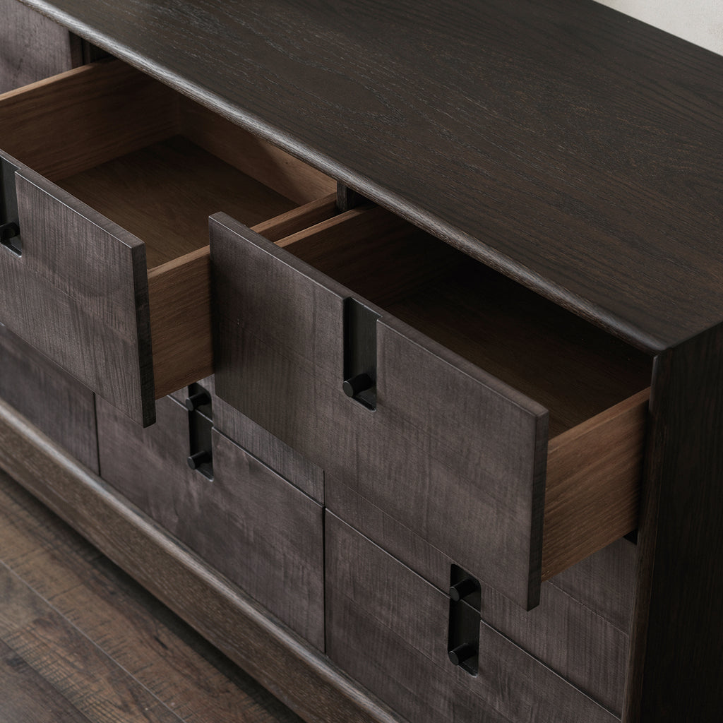 Shadow maple veneer drawer front and handle detail