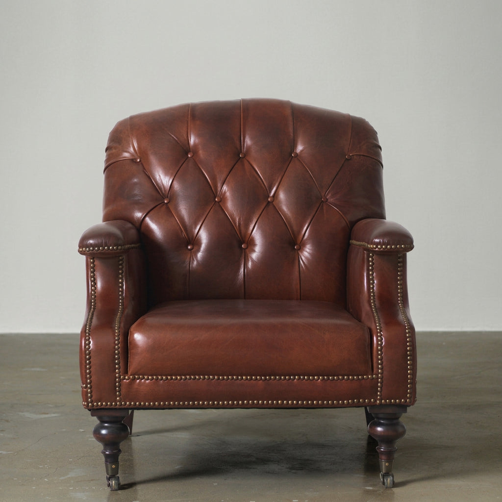 Vintage oil-waxed cowhide leather club chair front view