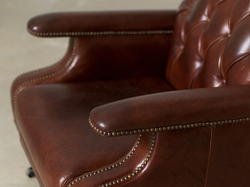 Vintage Oil-Waxed Cowhide Leather Club Chair