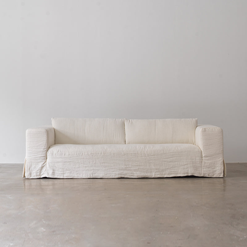 A Relaxed Luxury Sofa Made for Comfort, Quality & Customization