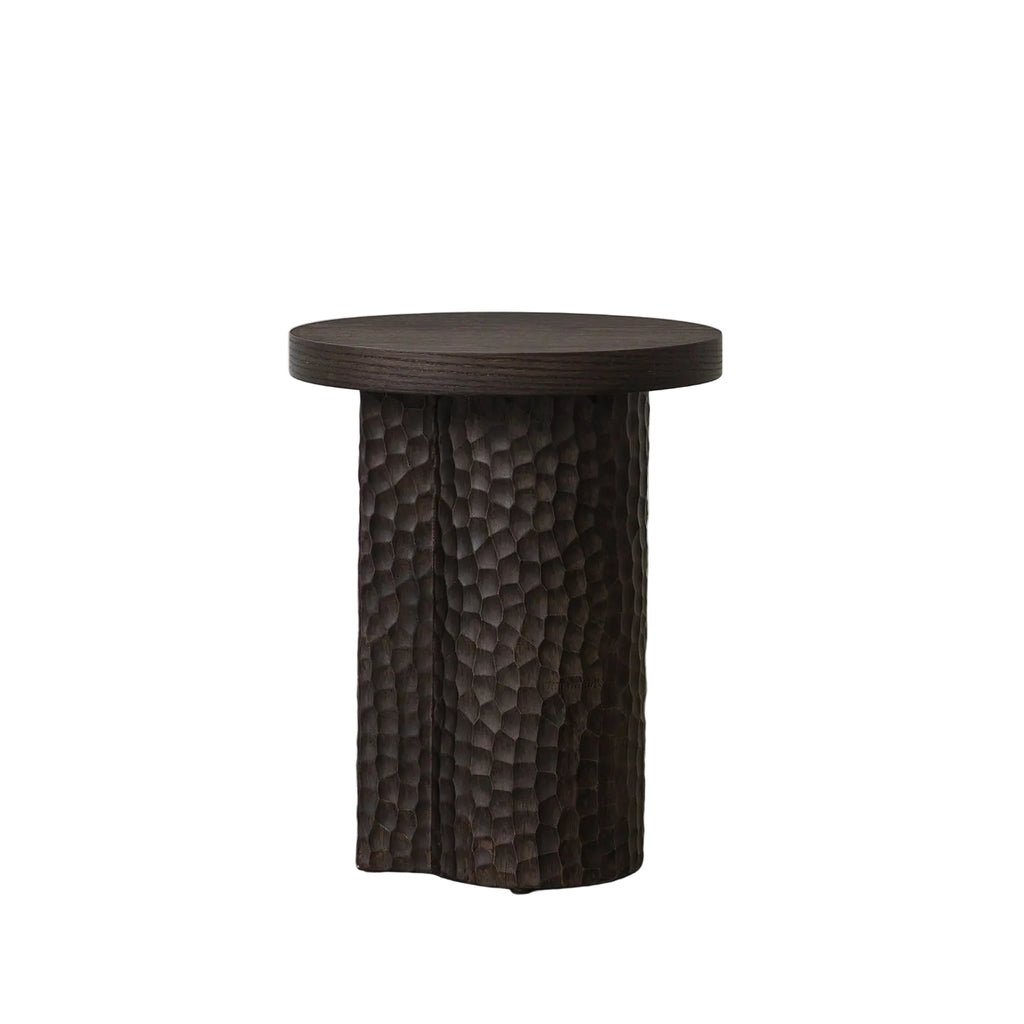 Distressed Red Oak Round Pedestal Side Table with Textured Chiseled Base